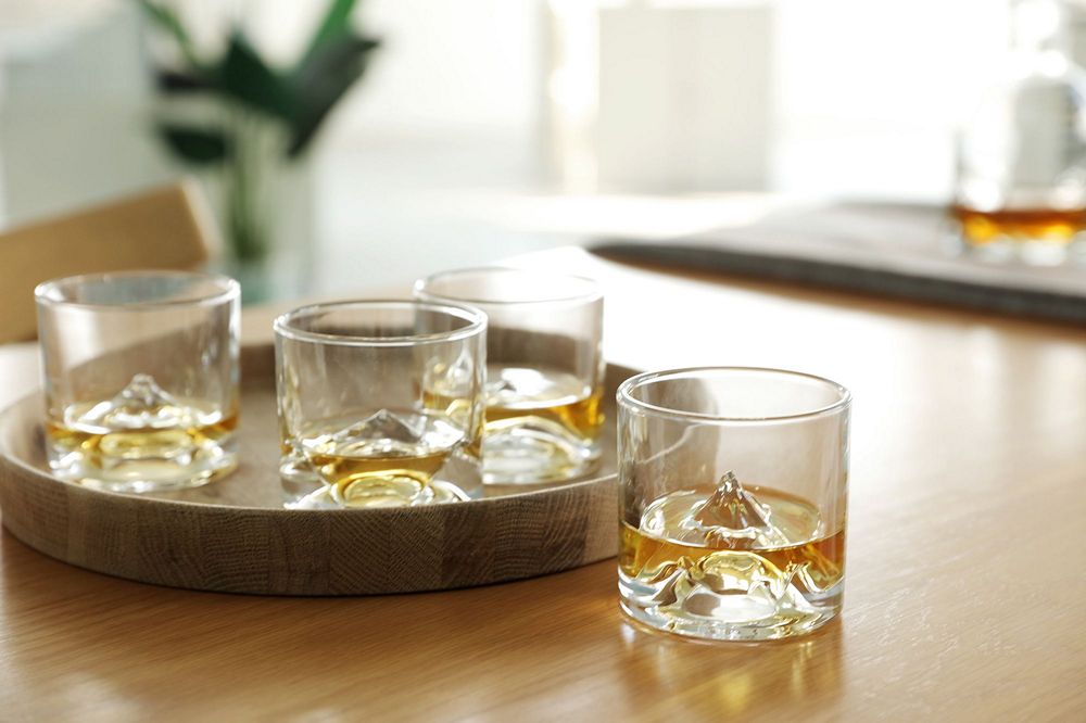 Комплект чаши за уиски LIITON PEAKS 4 броя