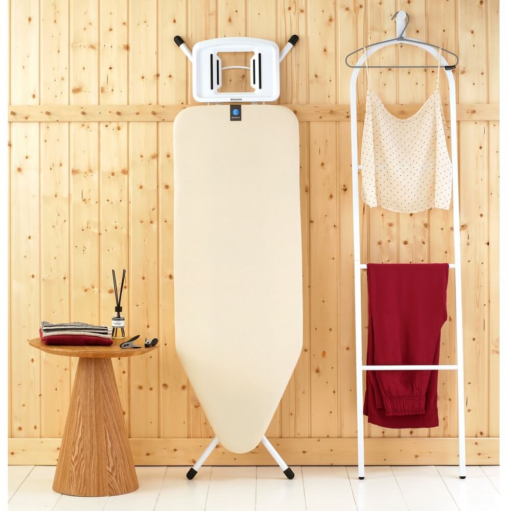 Маса за гладене Brabantia C 124x45cm с масивна поставка за ютия, Ecru
