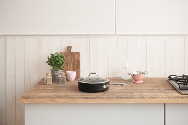 Тиган дълбок Brabantia с капак,24cm